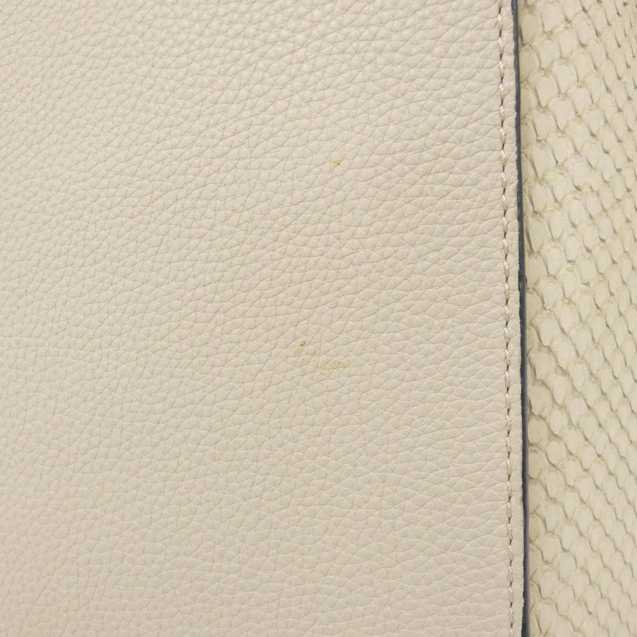 ロエベ ハンモック スモール 387 97 S35 ショルダーバッグ