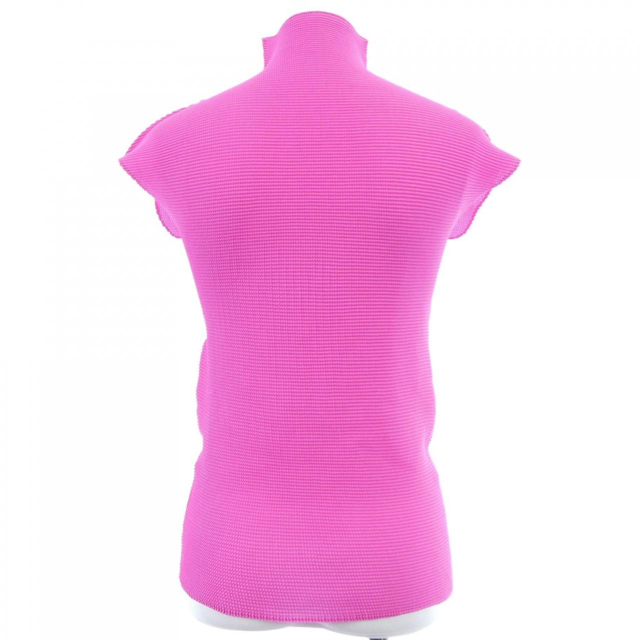 ミーイッセイミヤケ me ISSEY MIYAKE トップス