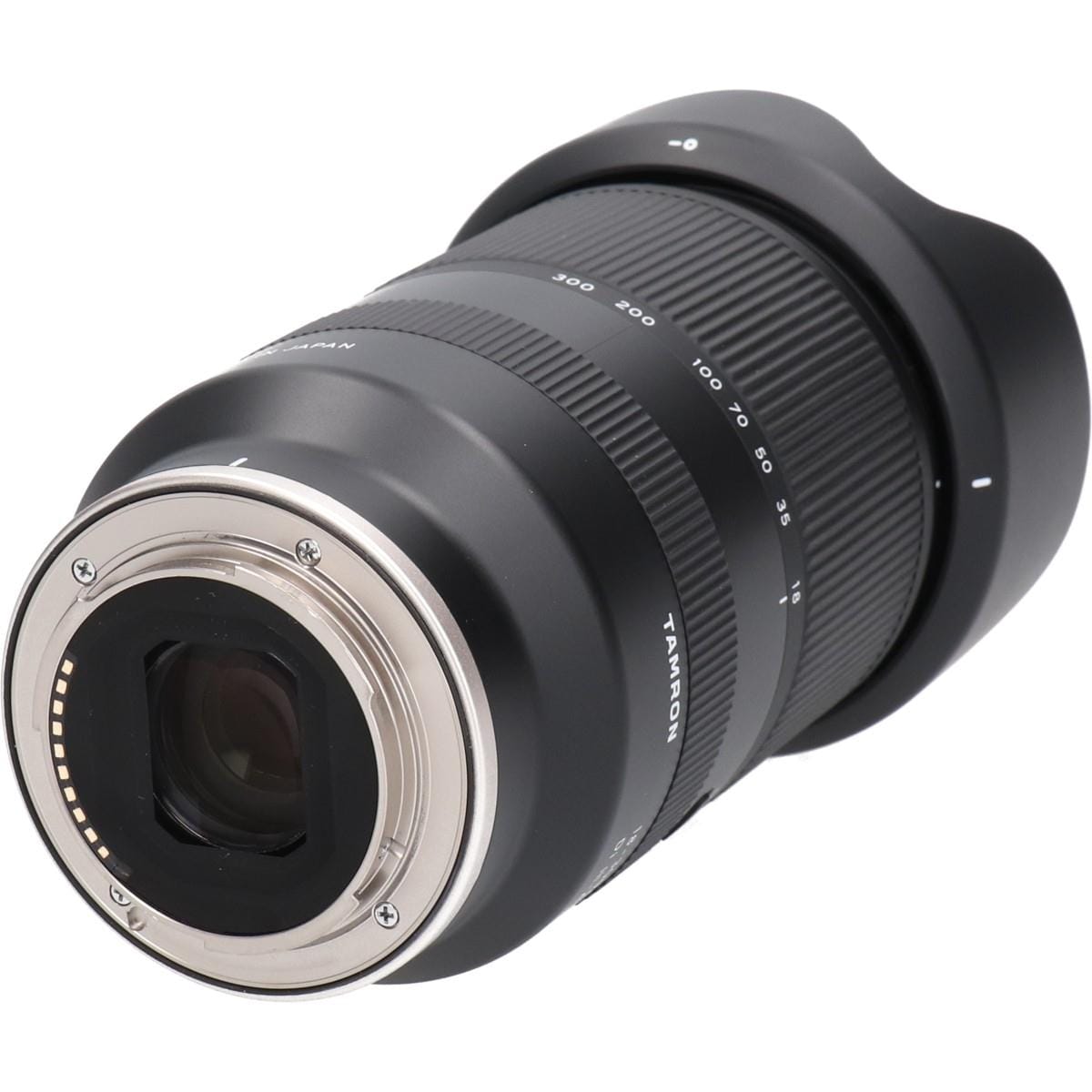 Ｅ１８－３００ｍｍ　Ｆ３．５－６．３ＶＣ　ＶＸＤ