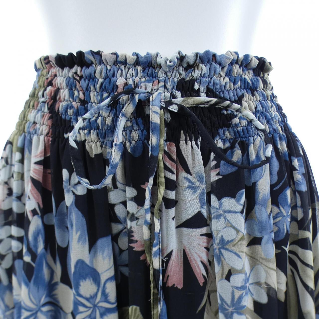 エルマンノ ERMANNO スカート