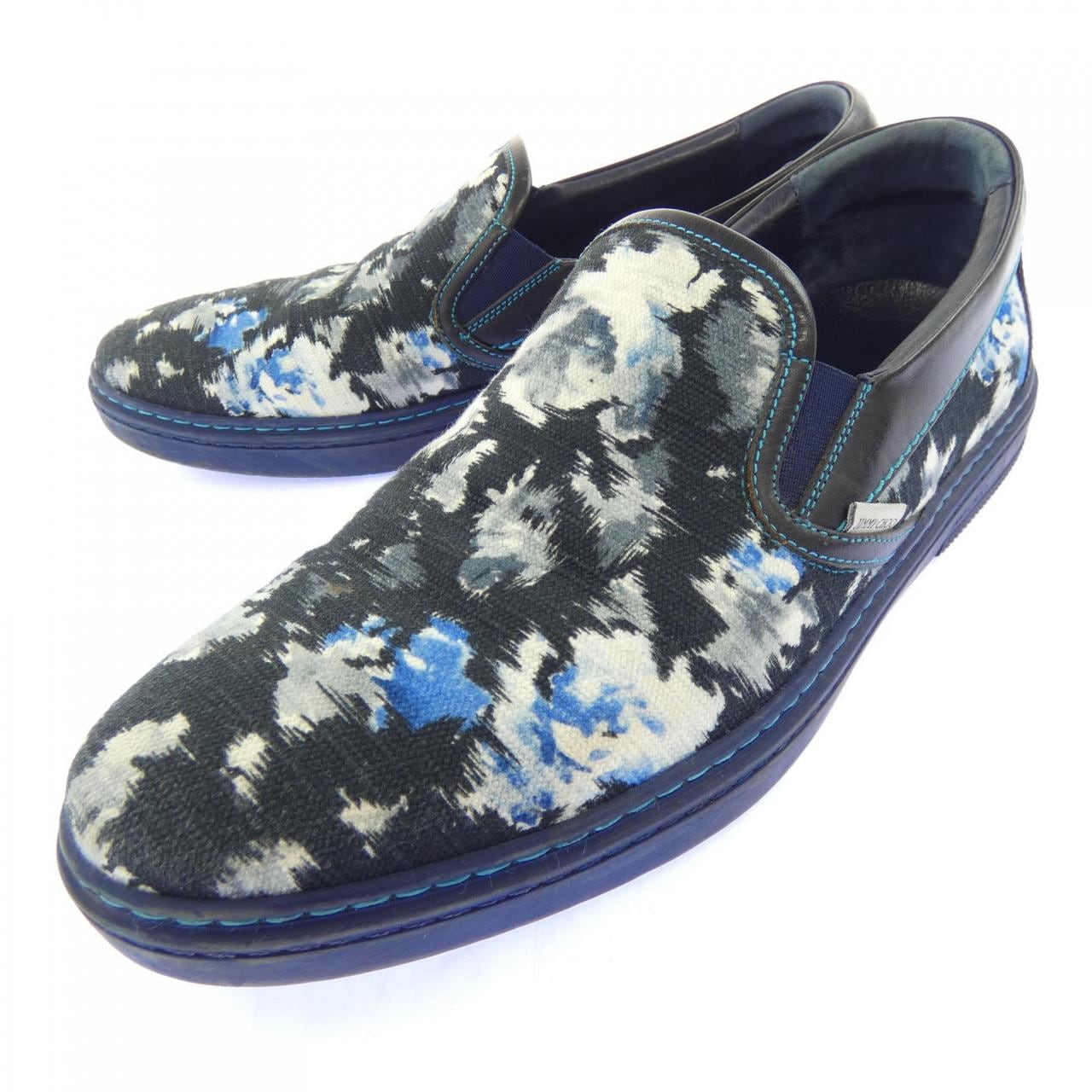 ジミーチュウ JIMMY CHOO スニーカー