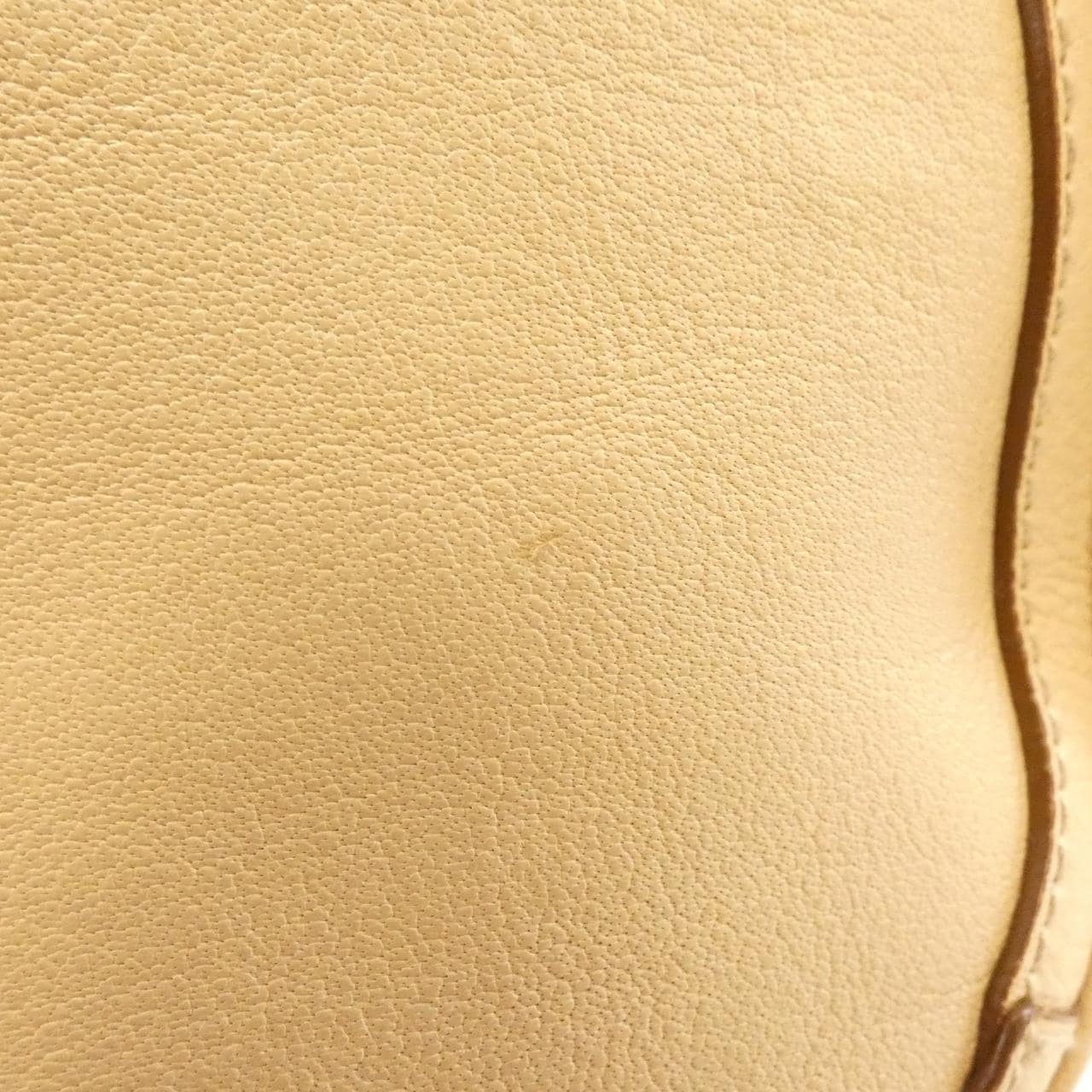 サルヴァトーレフェラガモ 21 B992 ショルダーバッグ