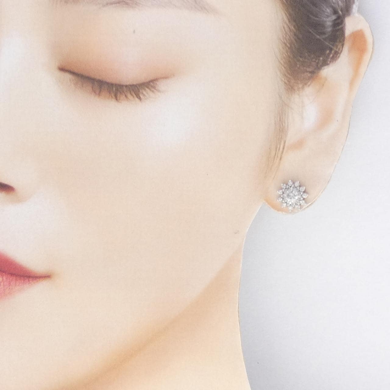 PT900 ダイヤモンド ピアス 1.07CT