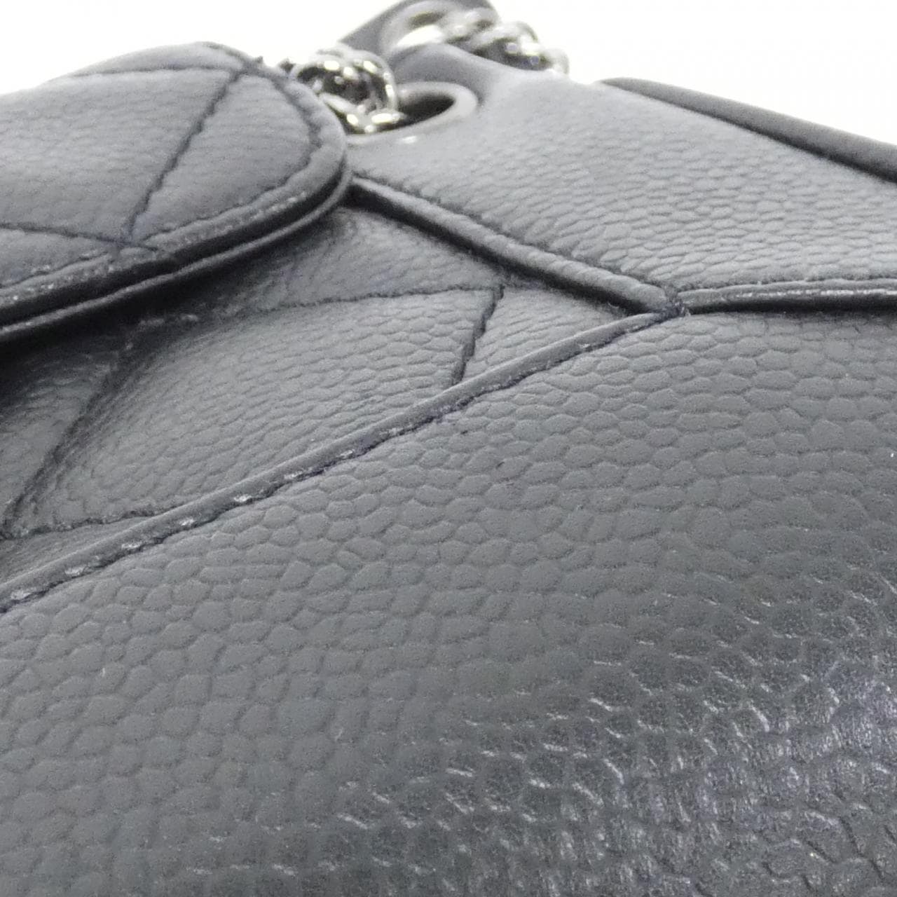 シャネル ショルダーバッグ