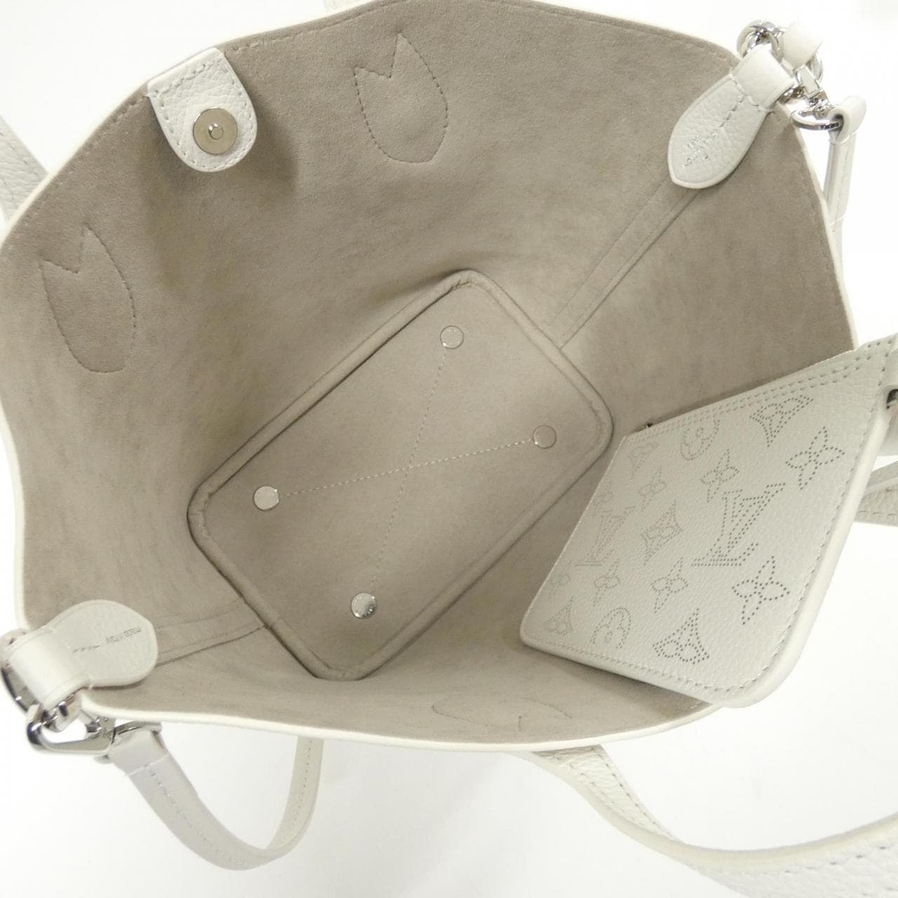 ルイヴィトン マヒナ ブロッサム PM M11842 バッグ