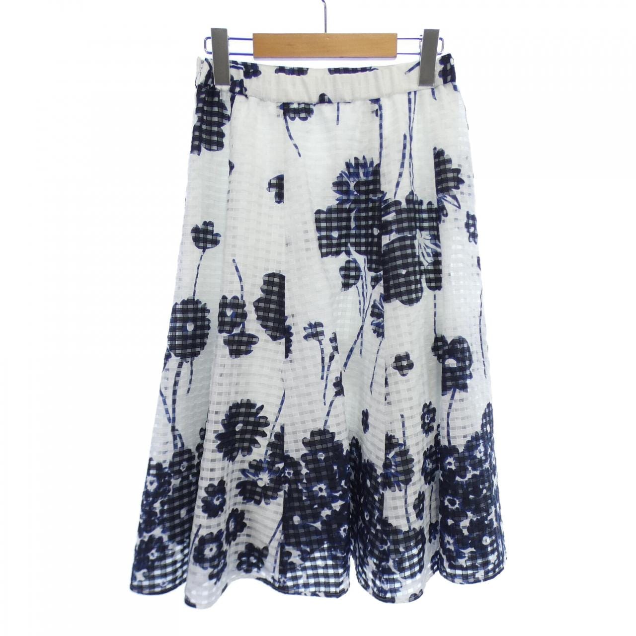 トゥービーシック TO BE CHIC スカート