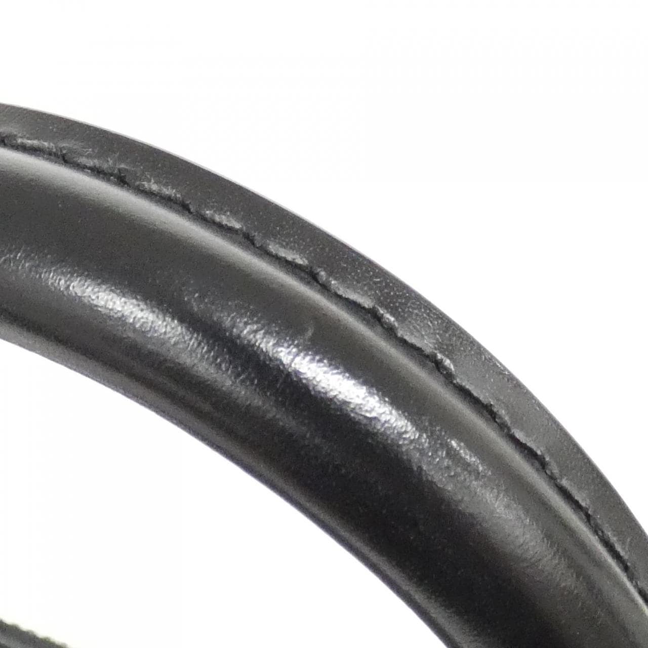 ルイヴィトン エピ アルマ PM M40302 バッグ