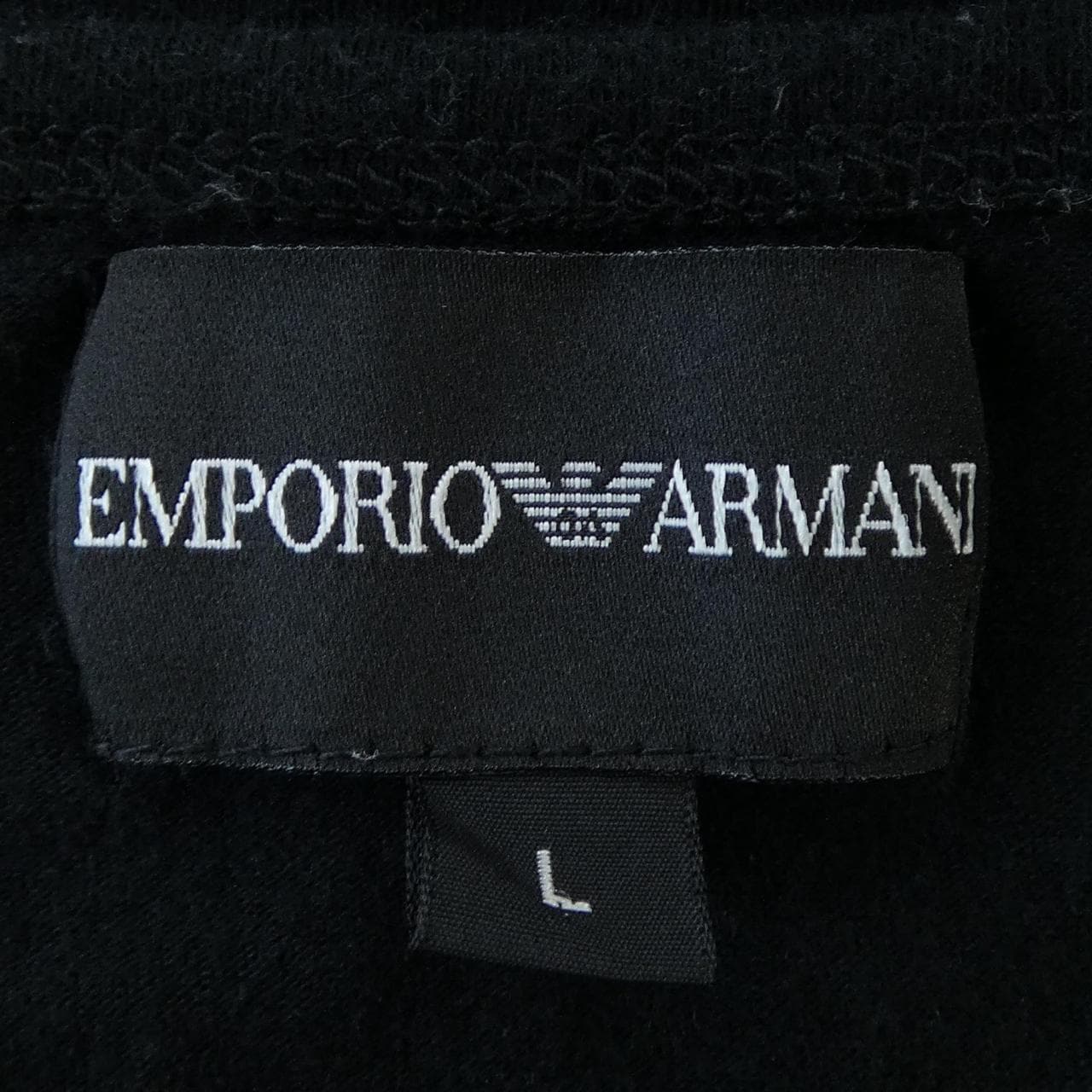 エンポリオアルマーニ EMPORIO ARMANI トップス