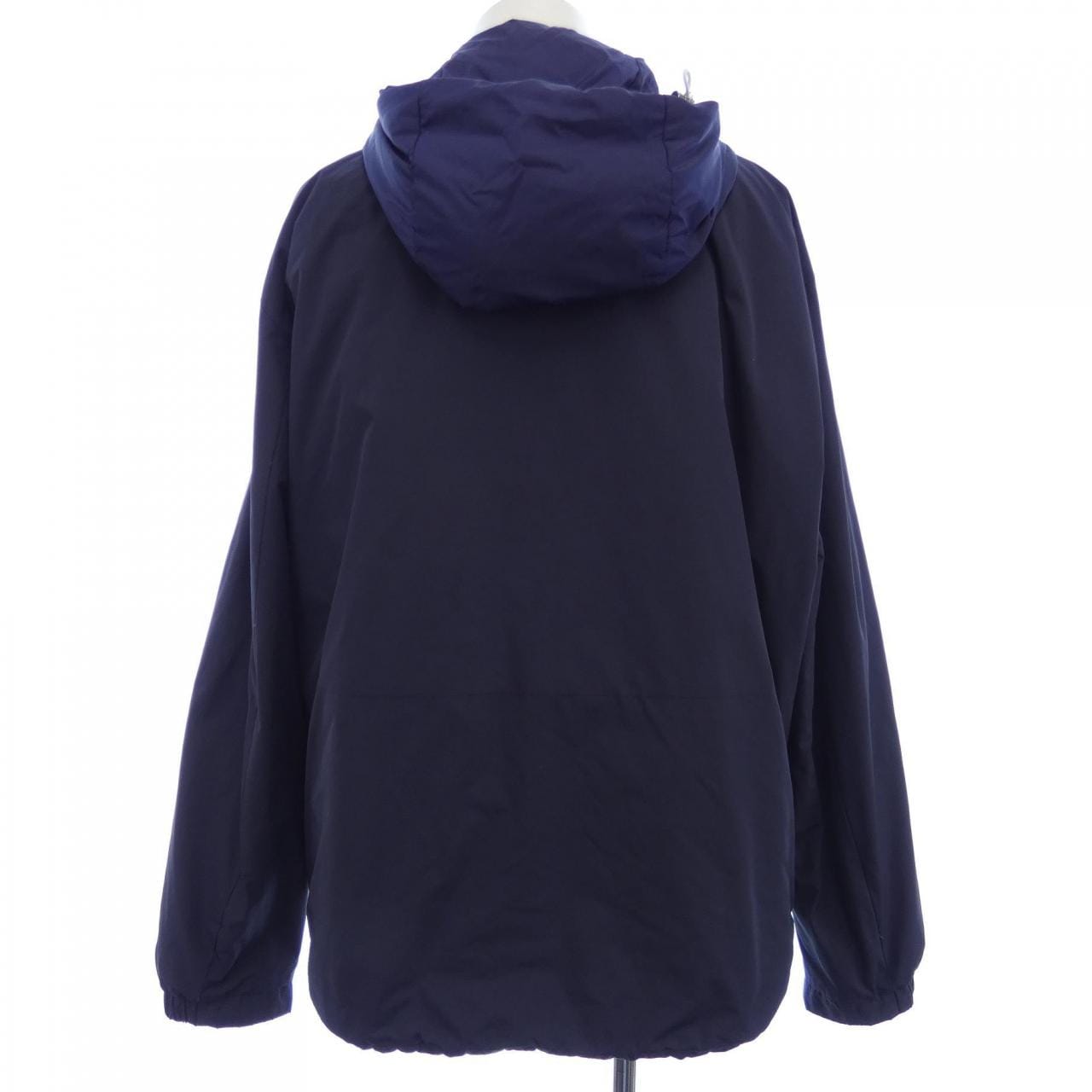 モンクレール MONCLER ダウンジャケット