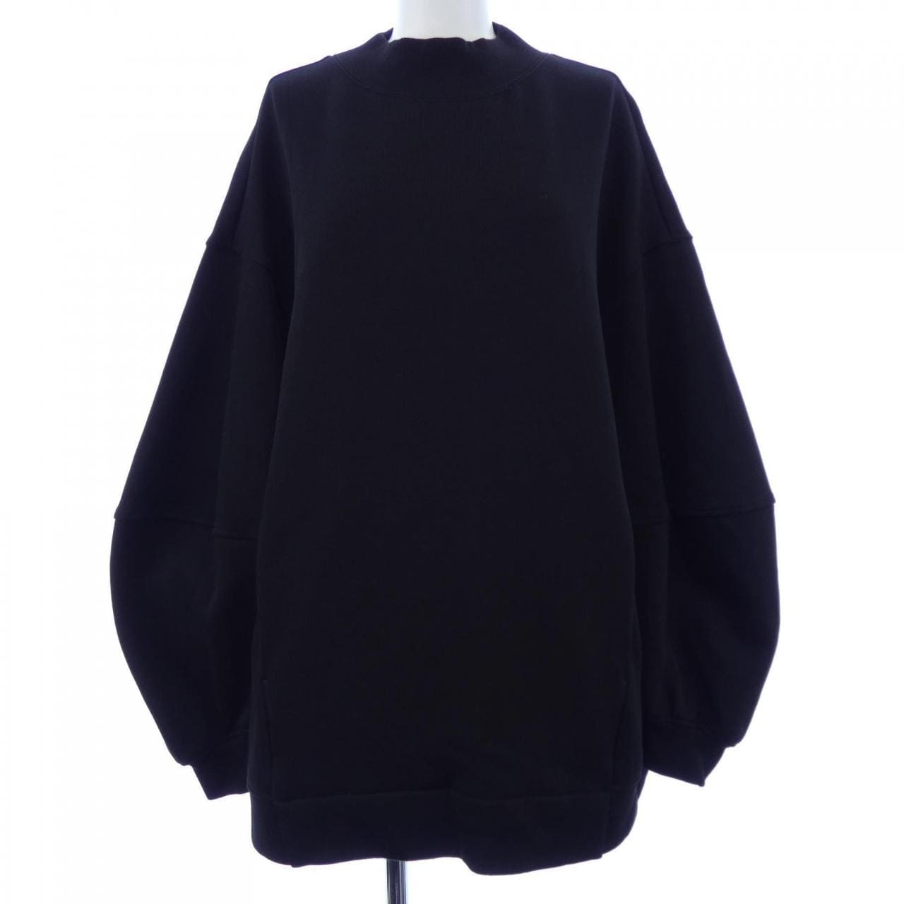 CLANE Sweatshirt