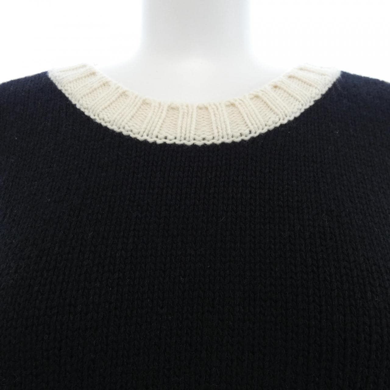 クリスチャンディオール CHRISTIAN DIOR 854S43AM020 ニット