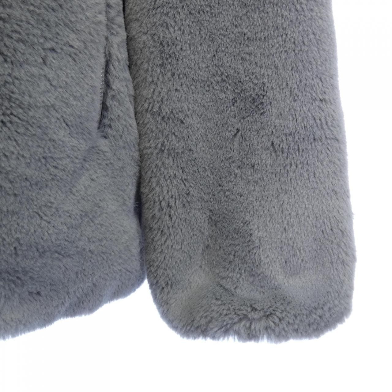 タトラス TATRAS MTAT22A4858 BOMOS ブルゾン