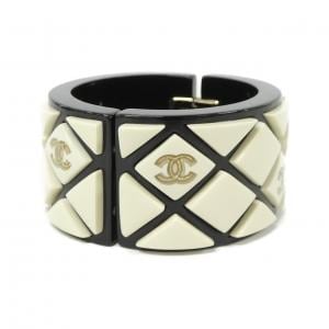 シャネル バングル