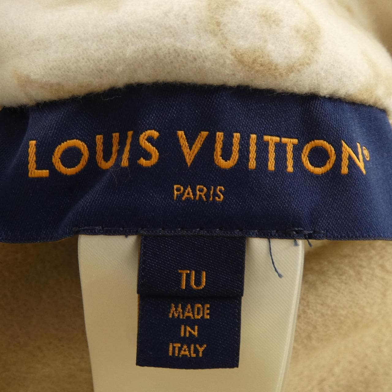 ルイヴィトン LOUIS VUITTON FQCO15QWE ケープ
