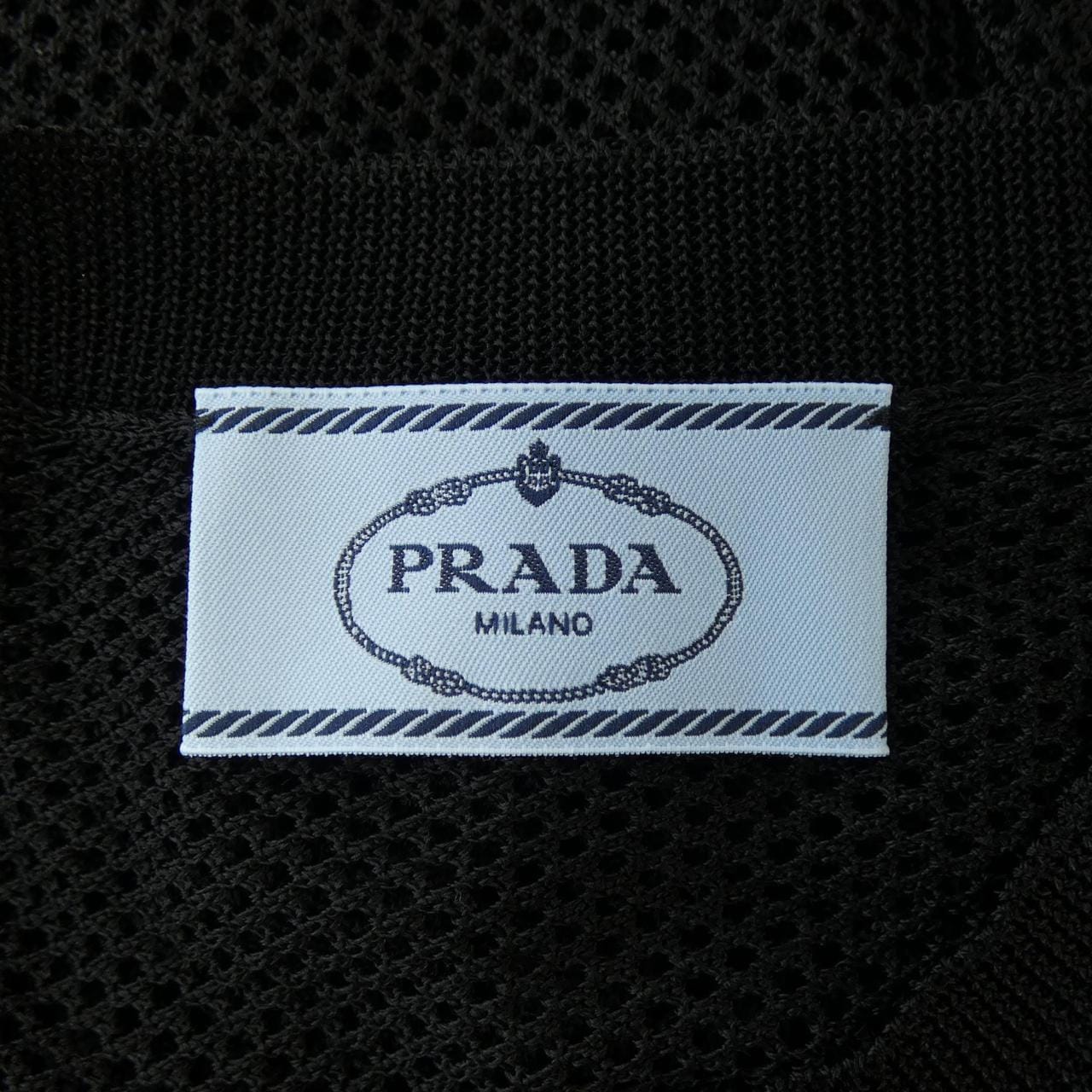 プラダ PRADA P25E20　S161　1LAJ カーディガン