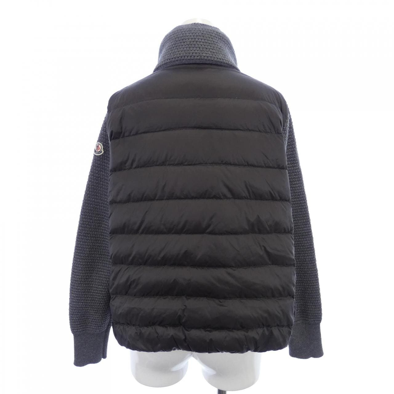 モンクレール MONCLER ダウンジャケット