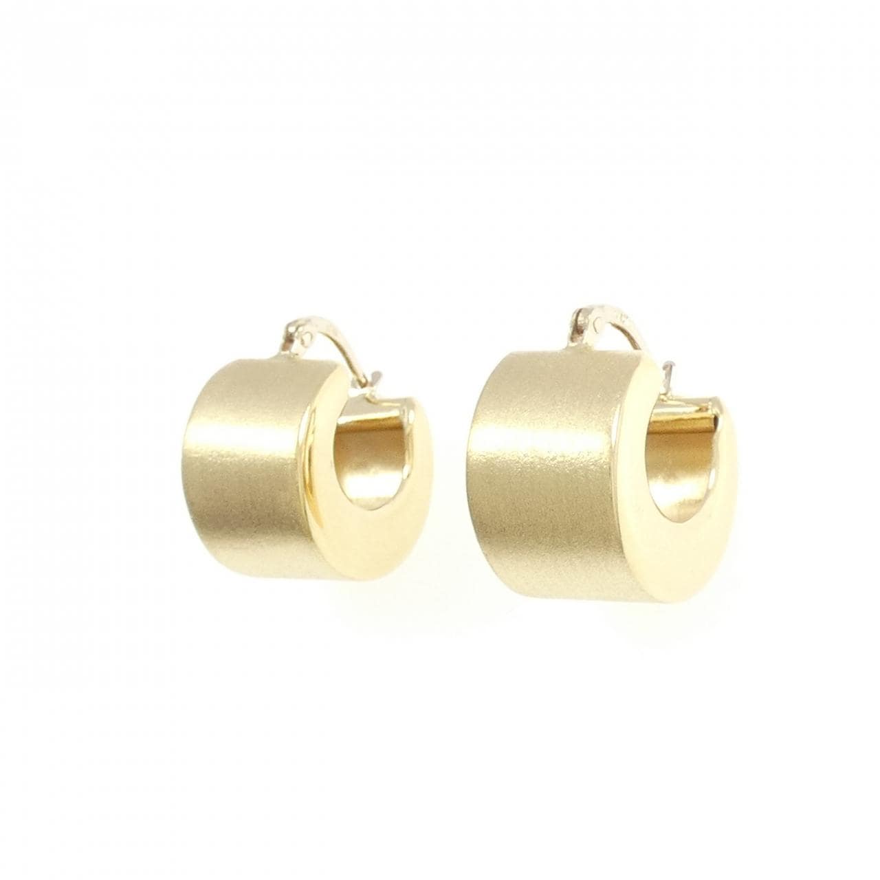 750YG earrings