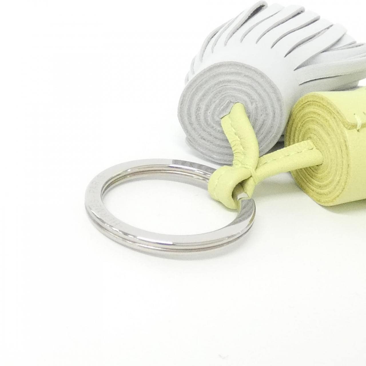 エルメス カルメン ウノドス 077895CJ キーリング