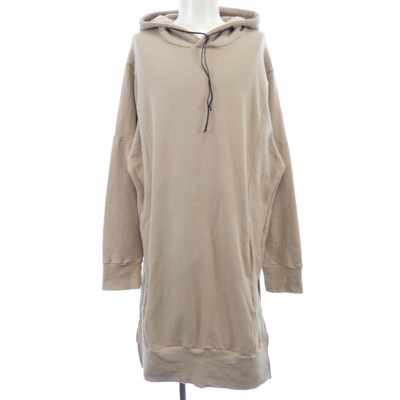 ONE BY OURET パーカー