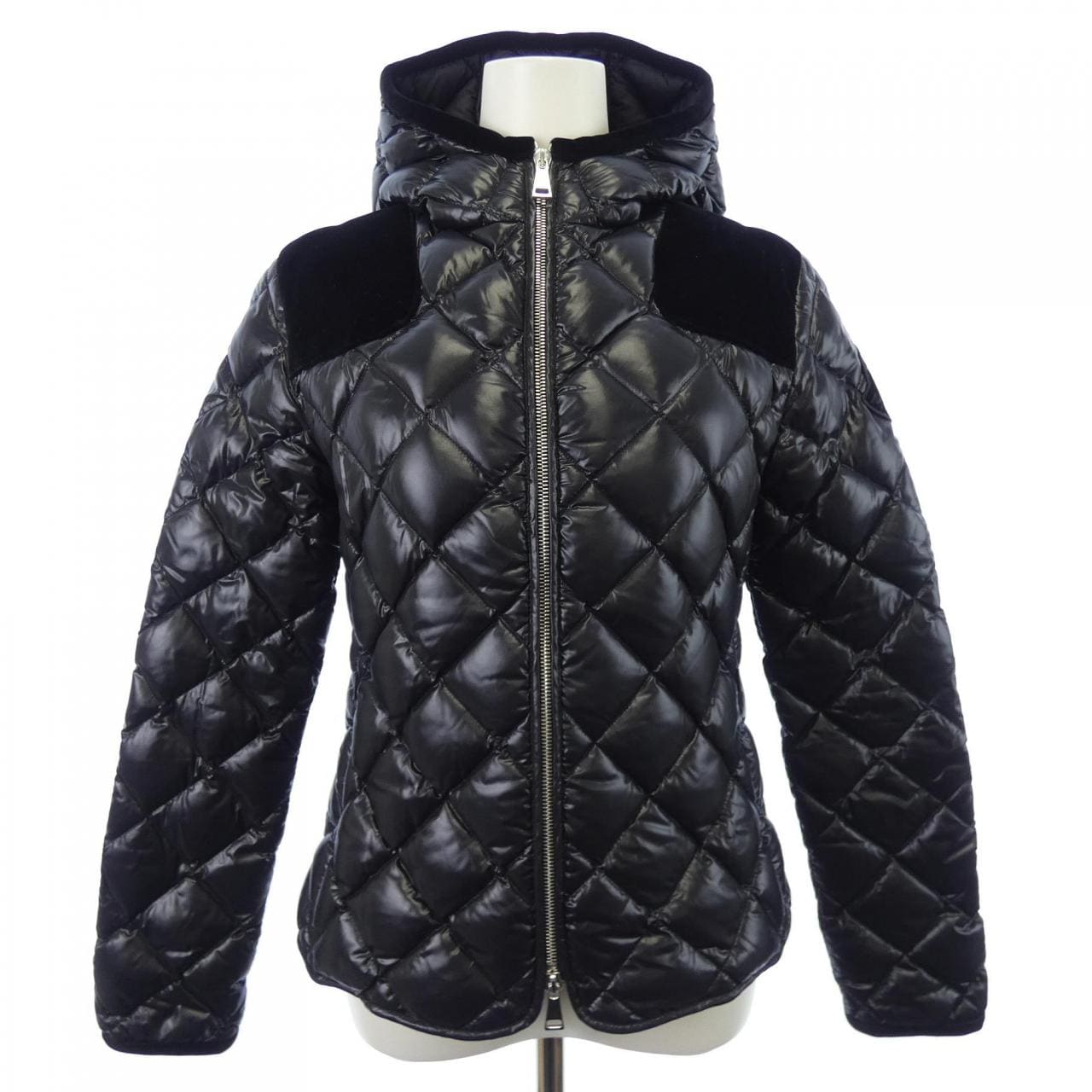 モンクレール MONCLER HARLE ダウンジャケット