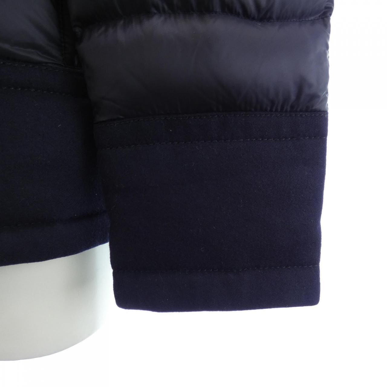 モンクレール MONCLER RIOM ダウンジャケット