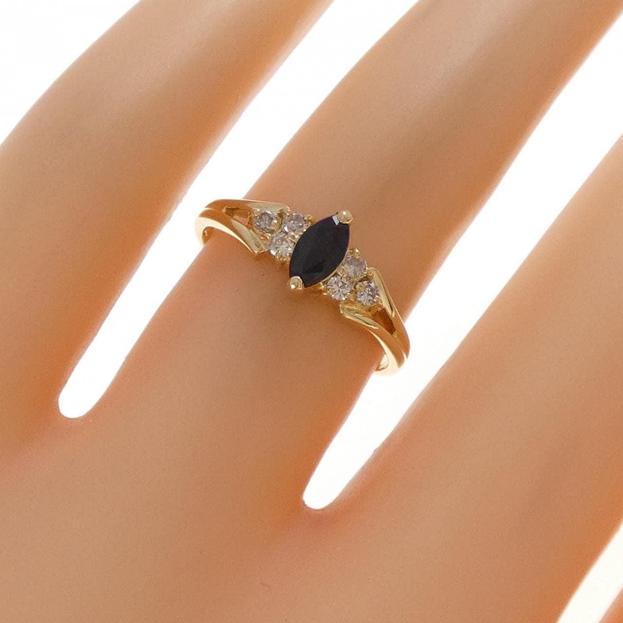 K18YG サファイヤ リング 0.28CT