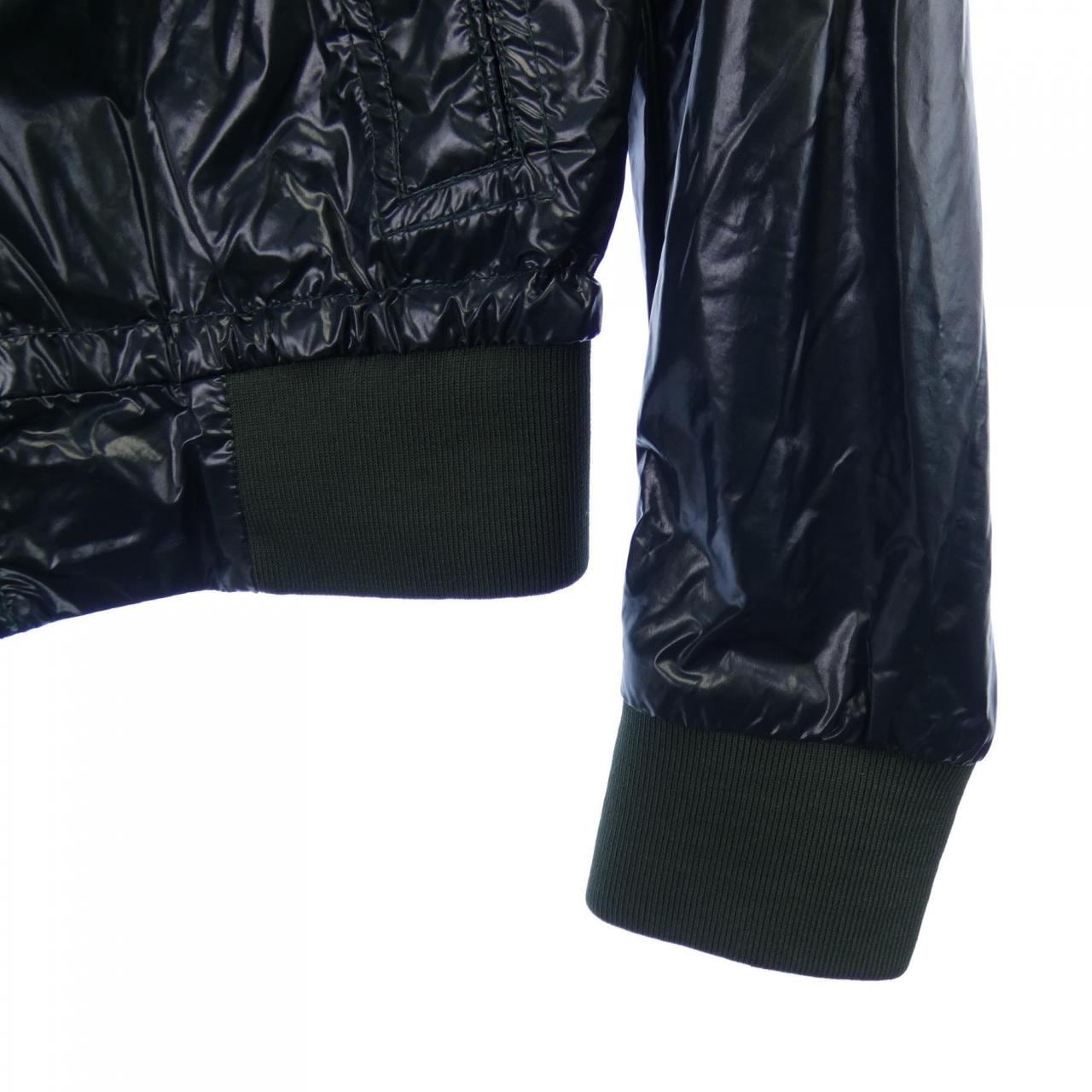 モンクレール MONCLER 40035/50 ブルゾン