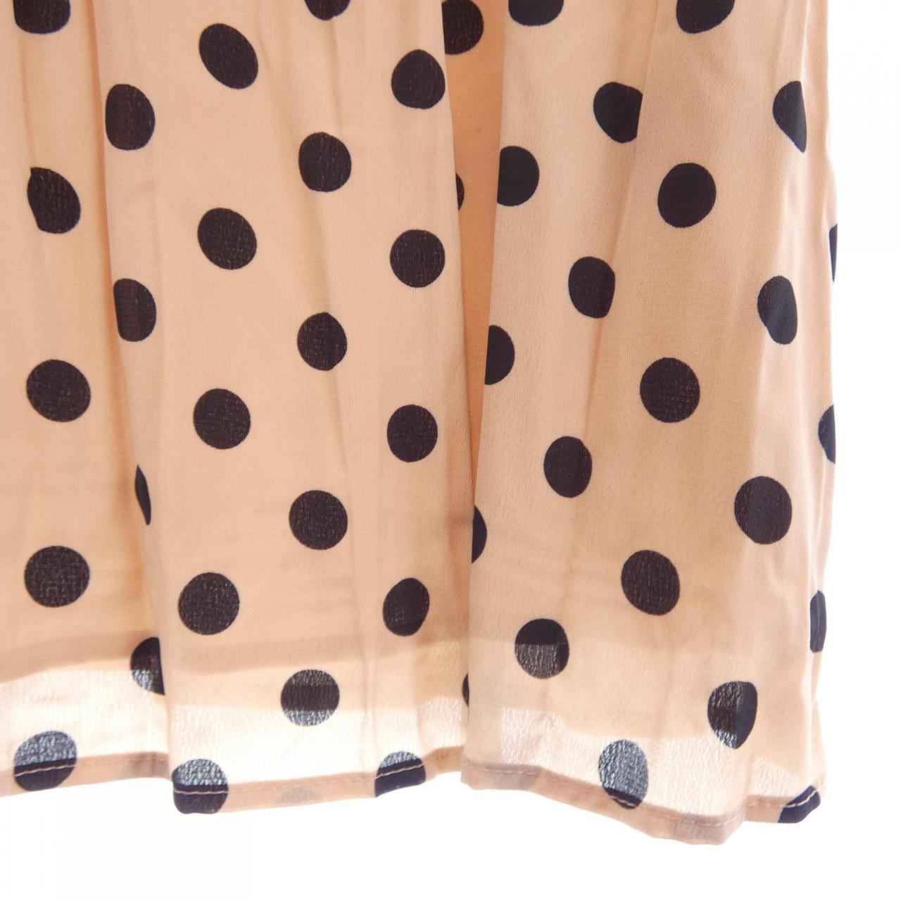 ザニューハウス THE NEWHOUSE トップス