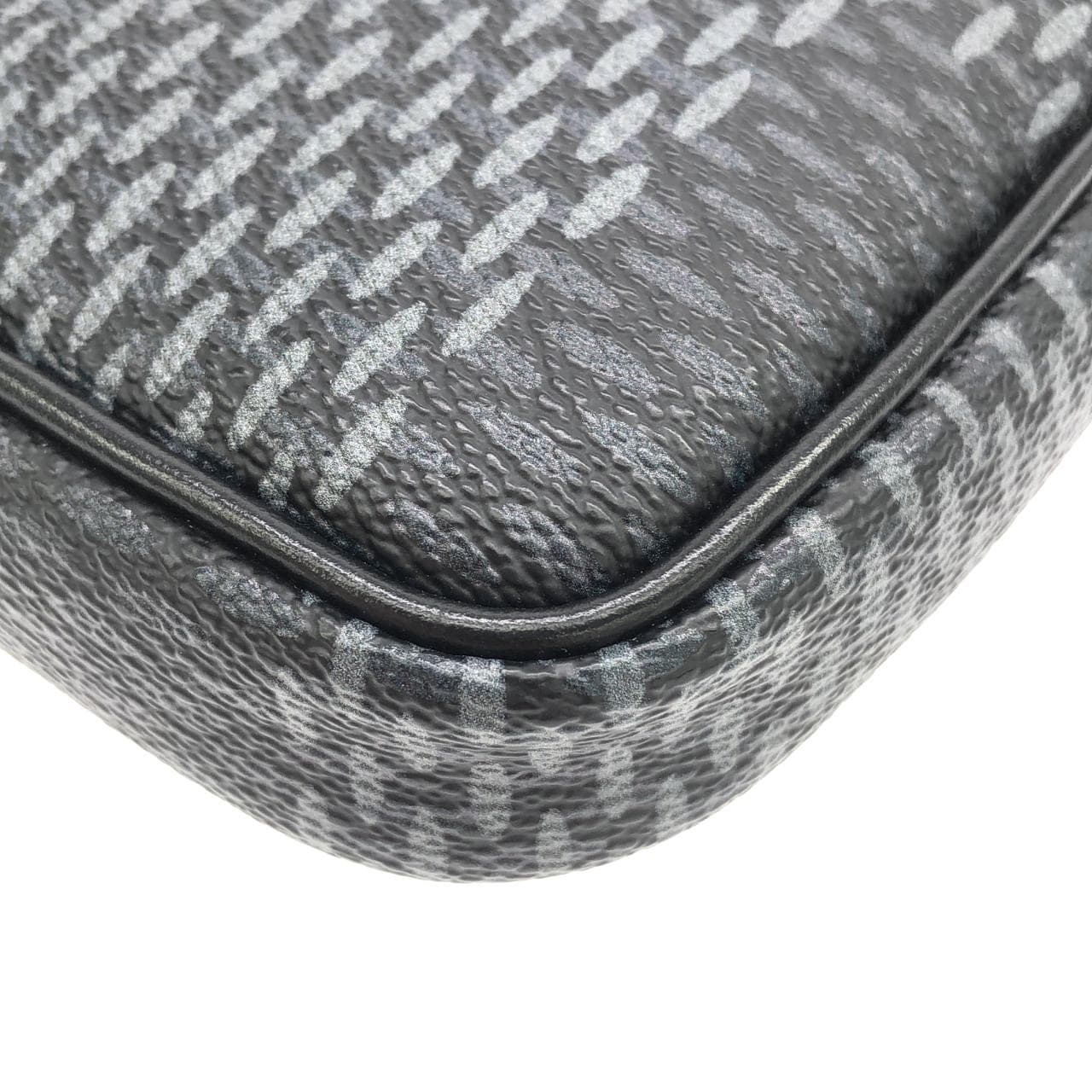 ルイヴィトン ダミエ グラフィット 3D モジュラブル ポーチ N60447 ショルダーバッグ