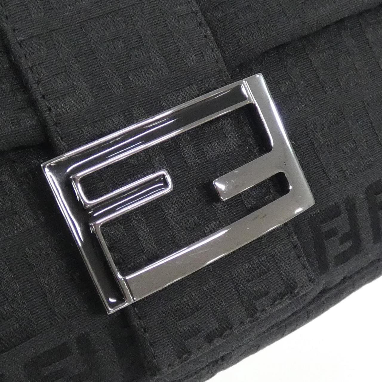 【ヴィンテージ】フェンディ バゲット 8BR000 NY9 ショルダーバッグ