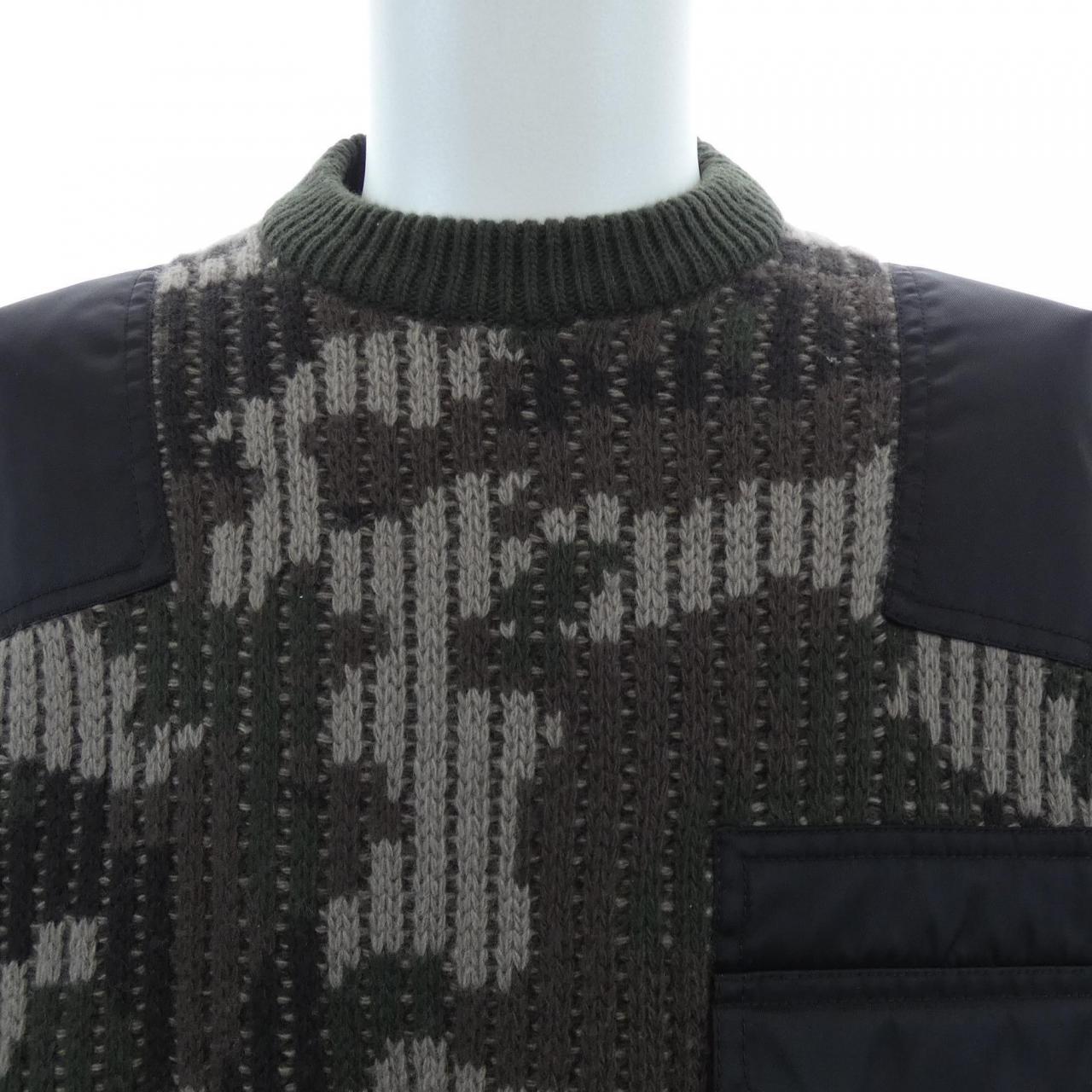 プラダ PRADA トライアングルロゴ UMB392 S222 14RF ニット