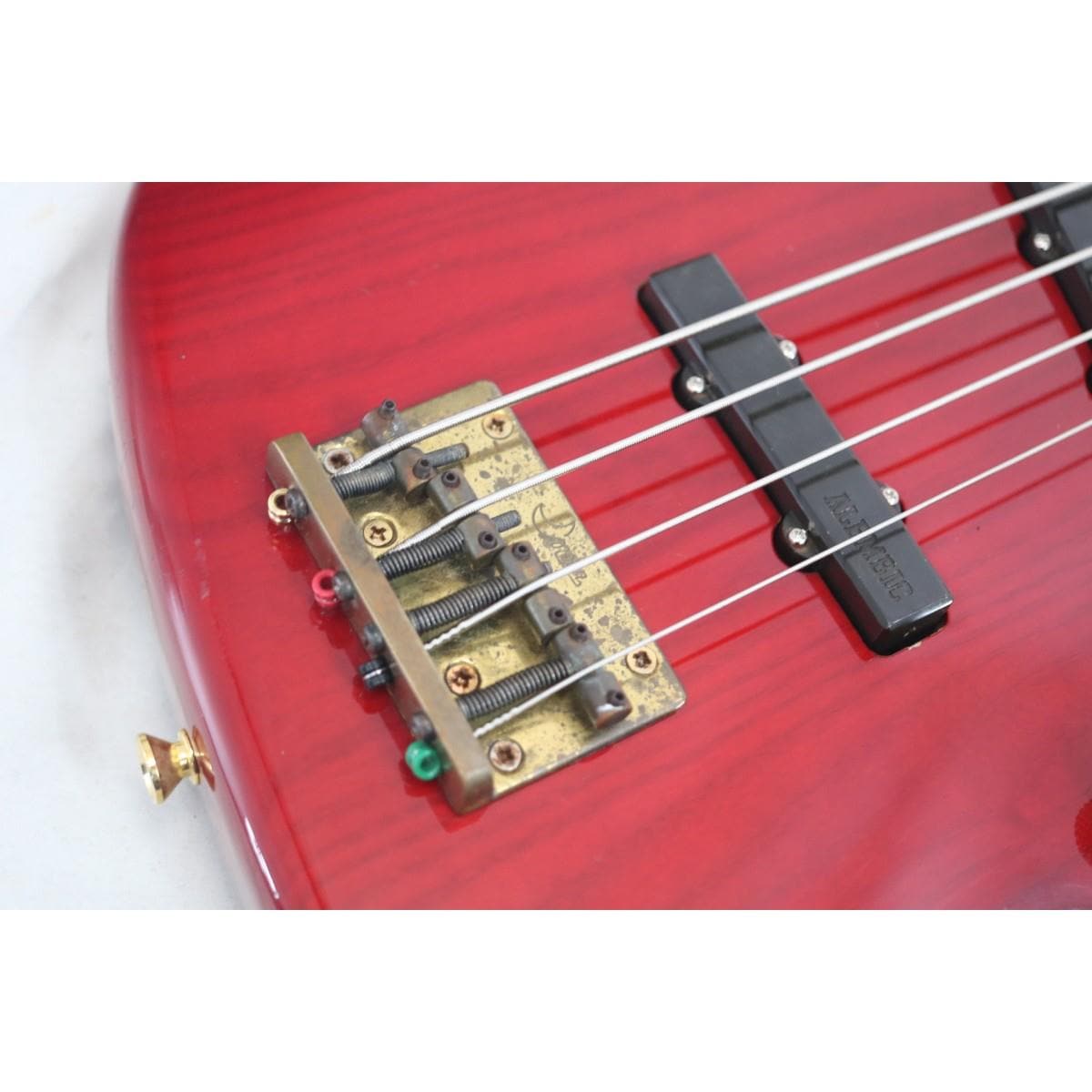 ＭＯＯＮ　ＪＪ－１９８　ＡＬＥＭＢＩＣ