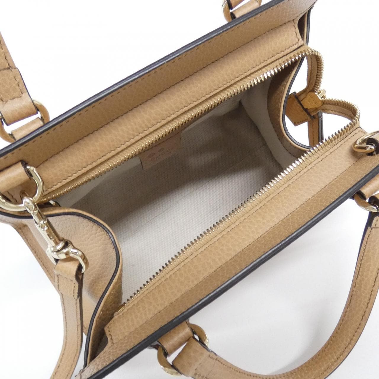 グッチ SOHO 607722 CAO0G バッグ