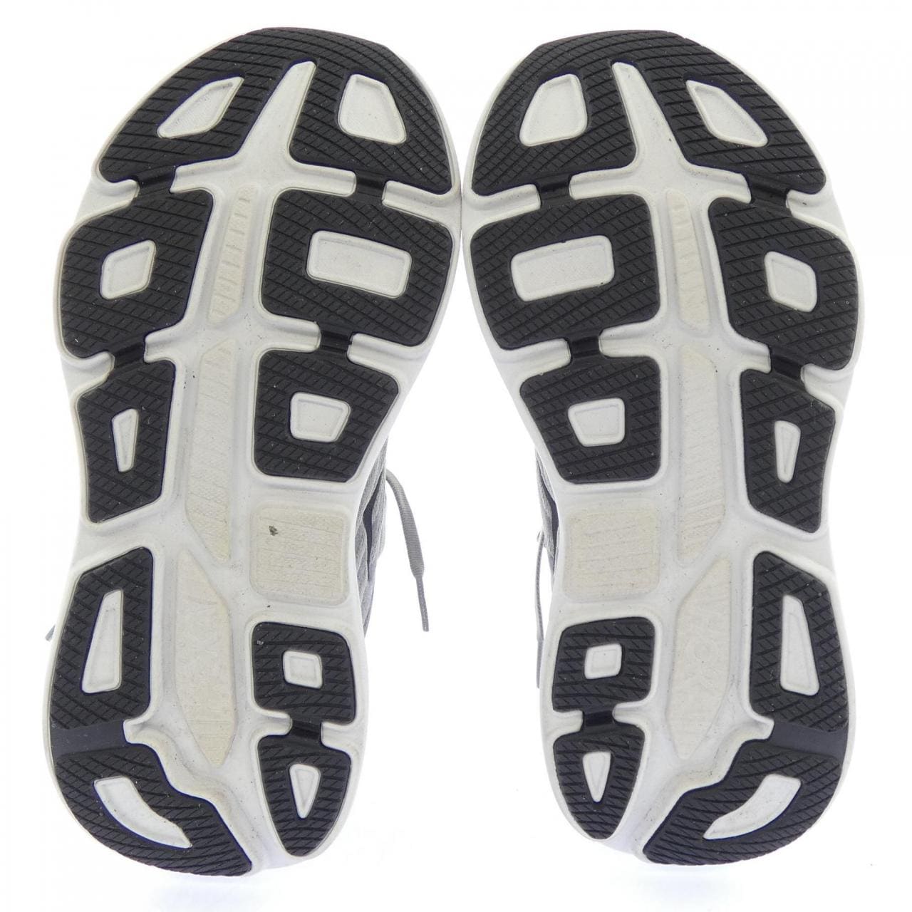 ホカオネオネ HOKA ONE ONE 1162011 スニーカー