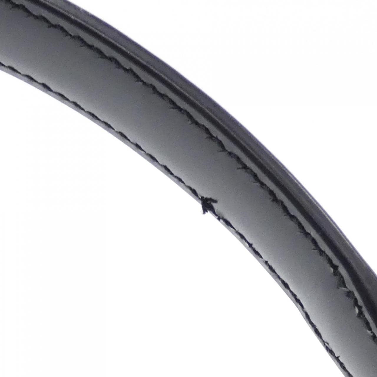 サルヴァトーレフェラガモ 21 8341 バッグ