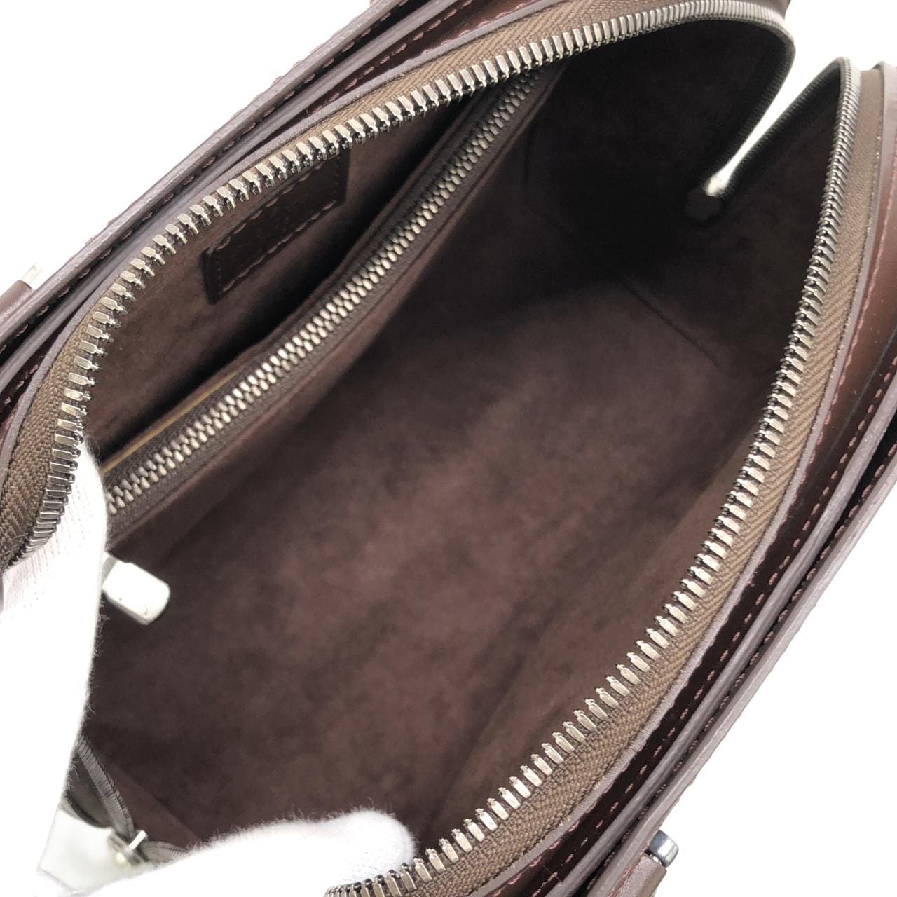 ルイヴィトン エピ ポンヌフ M5205D バッグ