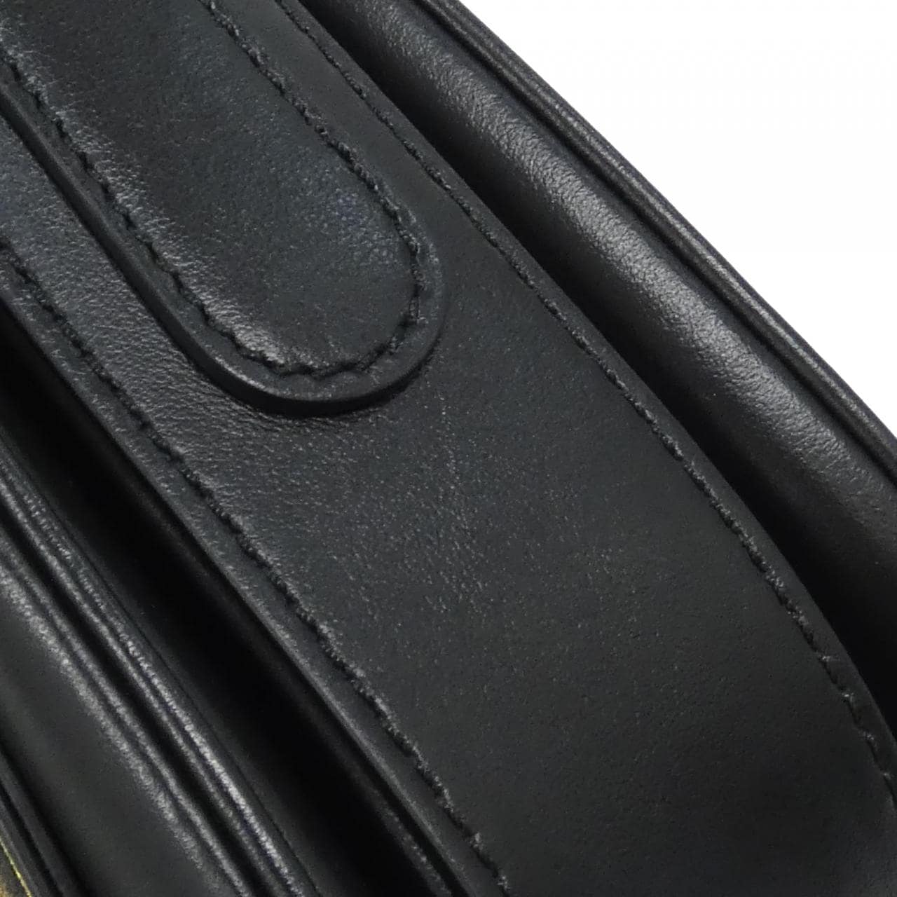 トッズ T TIMELESS ショルダーバッグ