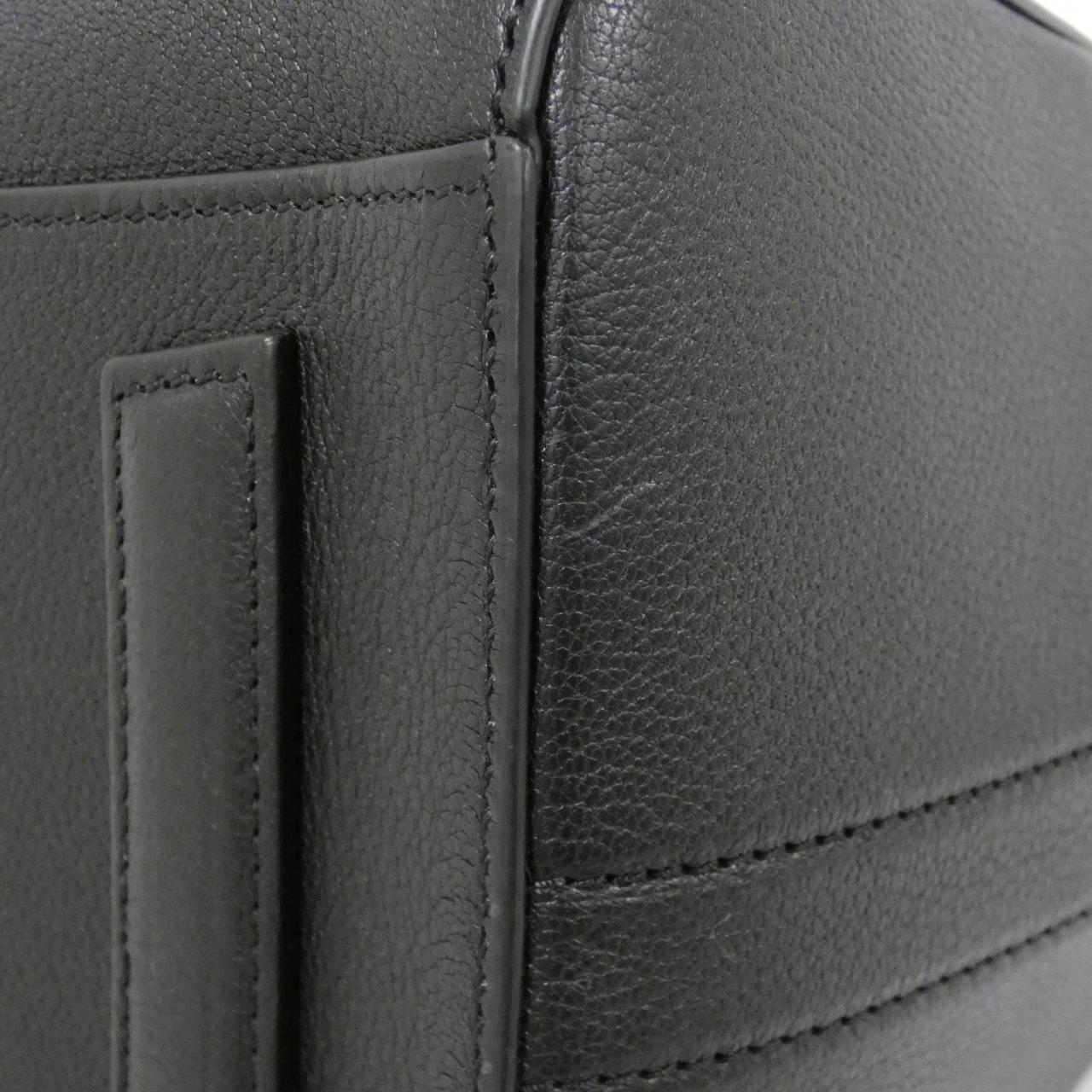 ジバンシー アンティゴナ ミディアム BB05118012 バッグ