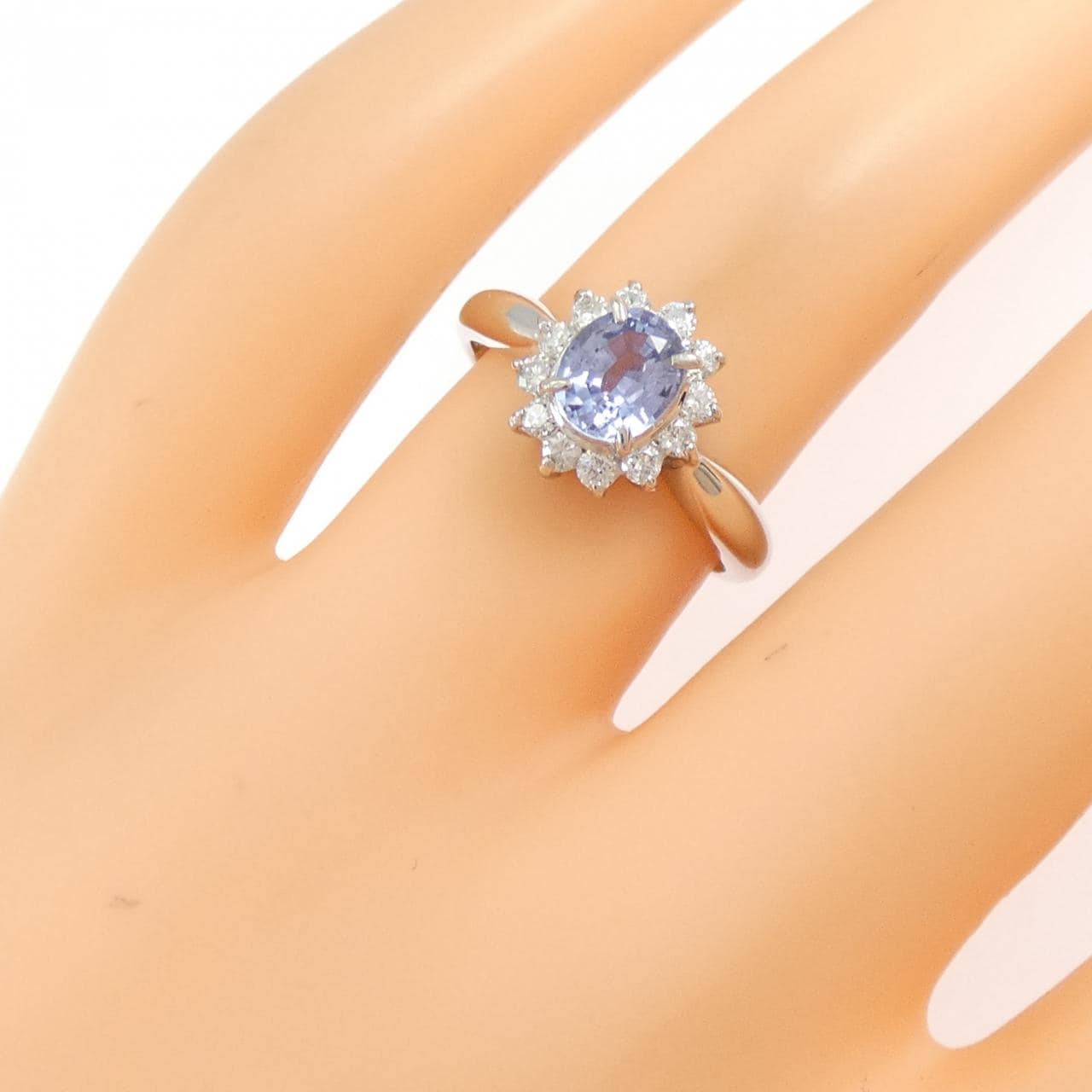 PT850 サファイヤ リング 0.81CT