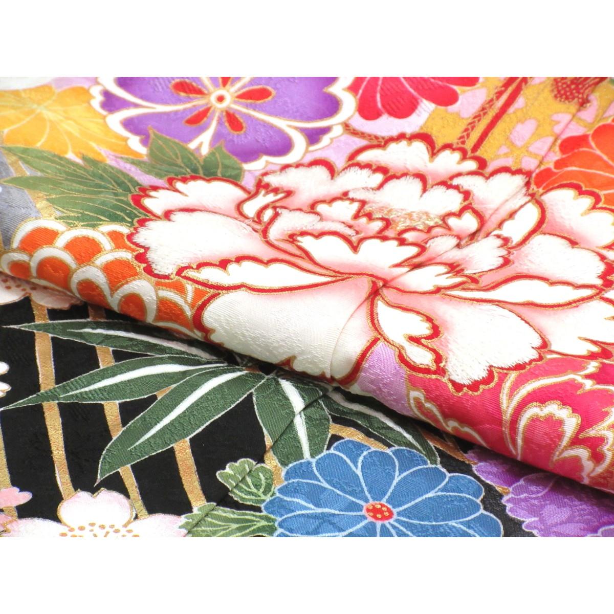 振袖　友禅金彩加工　刺繍入りボカシ染
