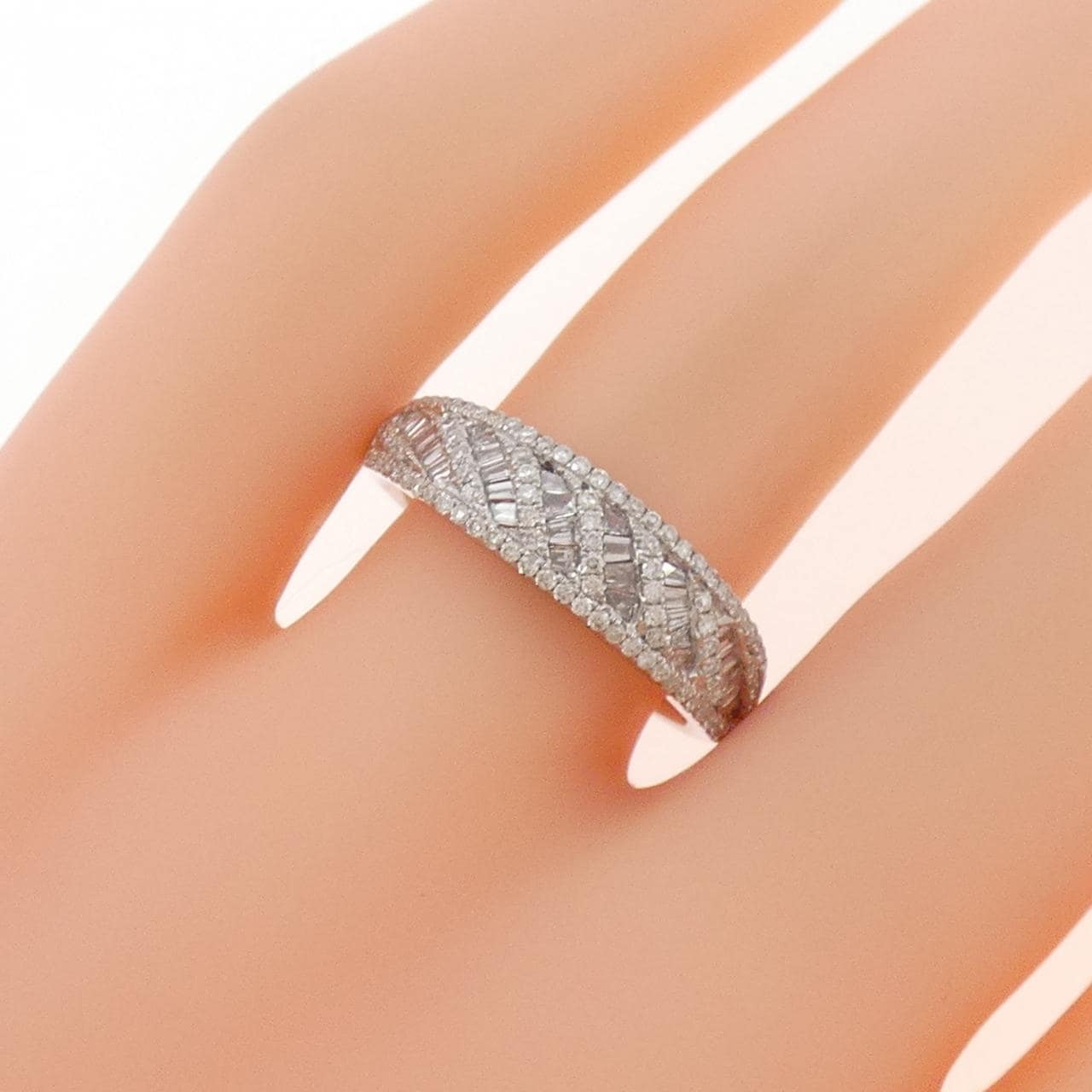 K18WG ダイヤモンド リング 0.55CT