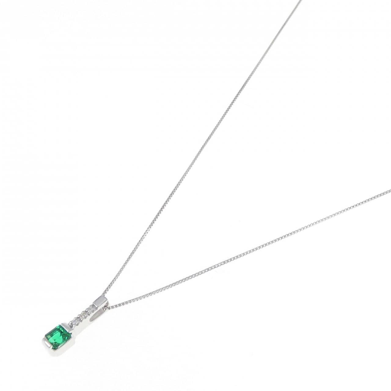 K18WG emerald necklace 0.26CT