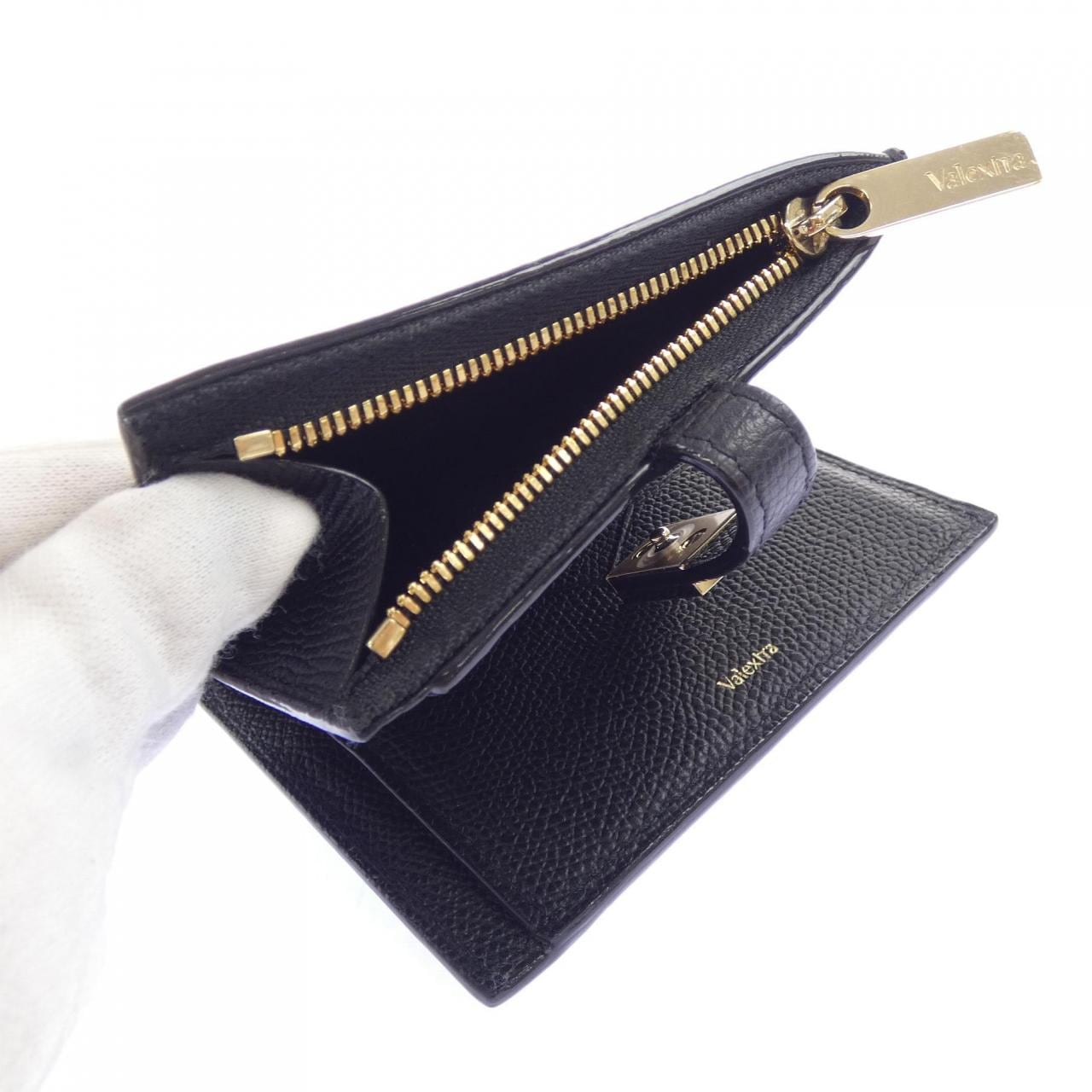 ヴァレクストラ VALEXTRA スナップ付2つ折 6カード SGNL0039028LOCPS WALLET