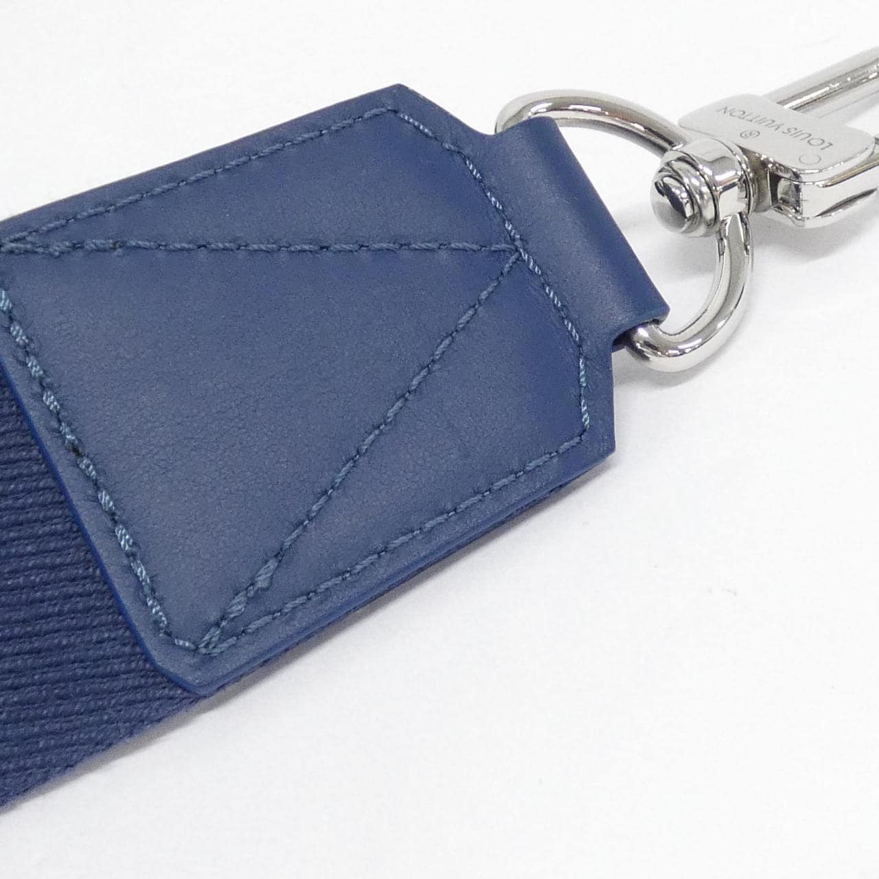 LOUIS VUITTON LV Aerogram Fastline Messenger M22611 Shoulder Bag