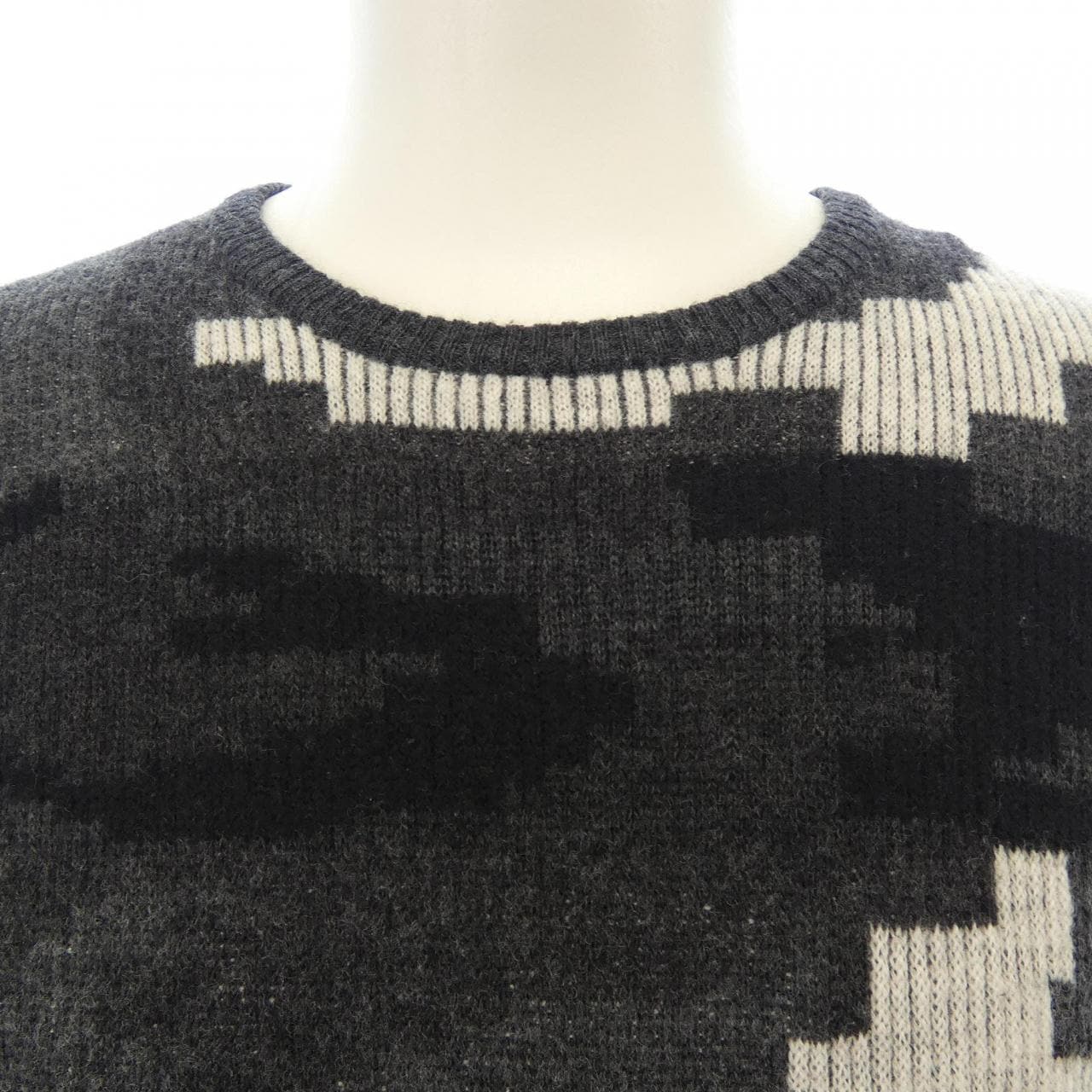 バーバリーブラックレーベル BURBERRY BLACK LABEL BMT10-710-05 ニット