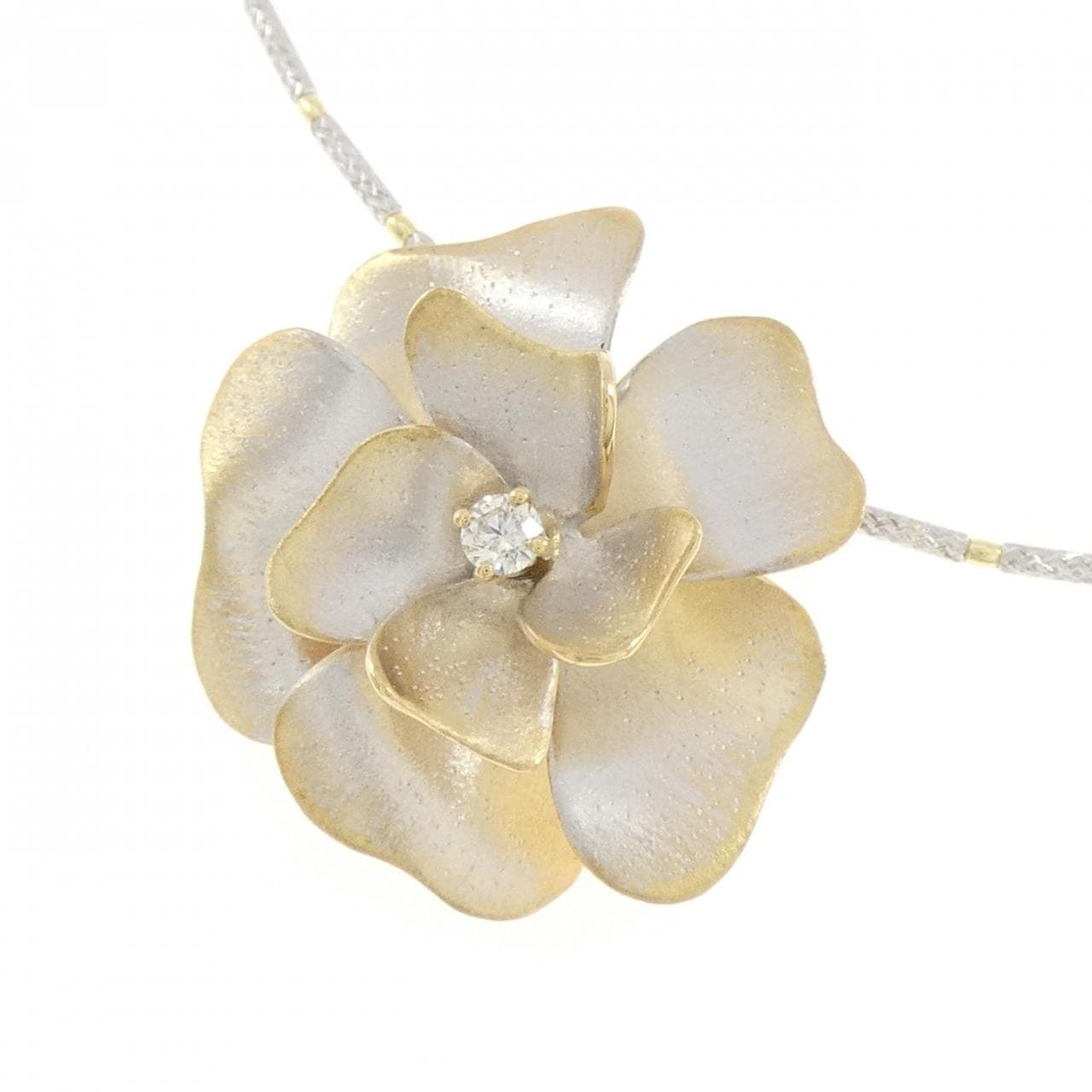 K18YG/K18WG フラワー ダイヤモンド ネックレス 0.12CT