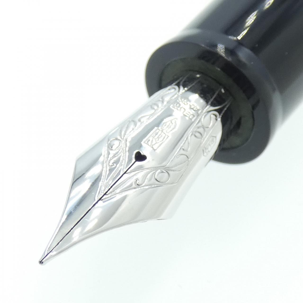 Delta Dolce Vita Oversize Fountain Pen