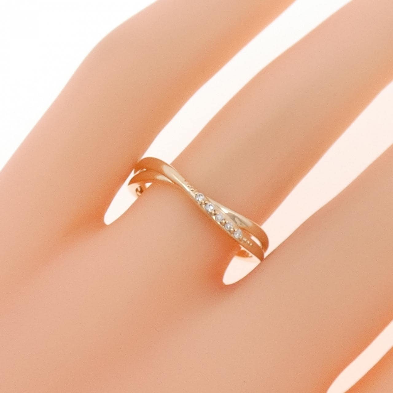 4゜C ダイヤモンド リング