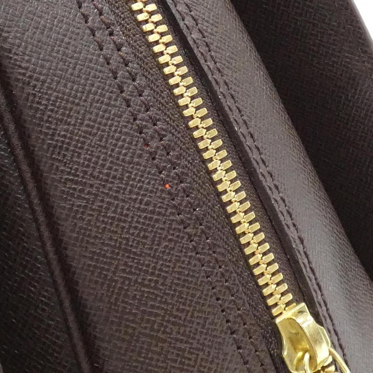LOUIS VUITTON Damier Triana N51155 包
