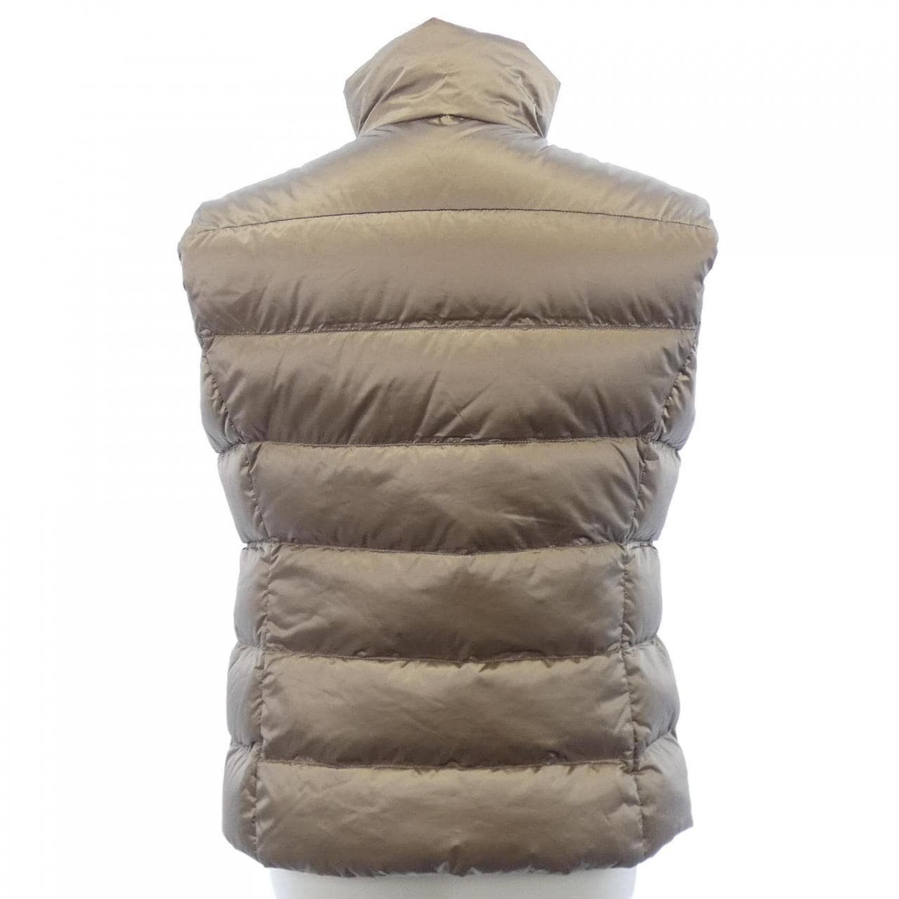 プラダ PRADA トライアングルロゴ 290546 R152 1DAB ダウンベスト